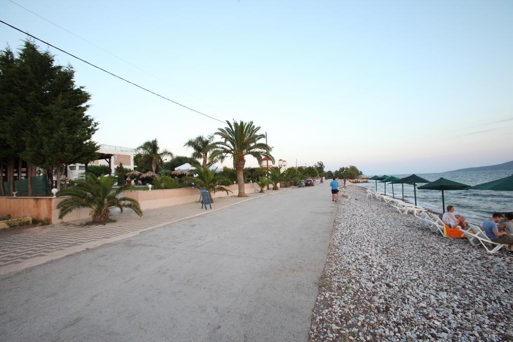 Iria Beach Buitenkant foto