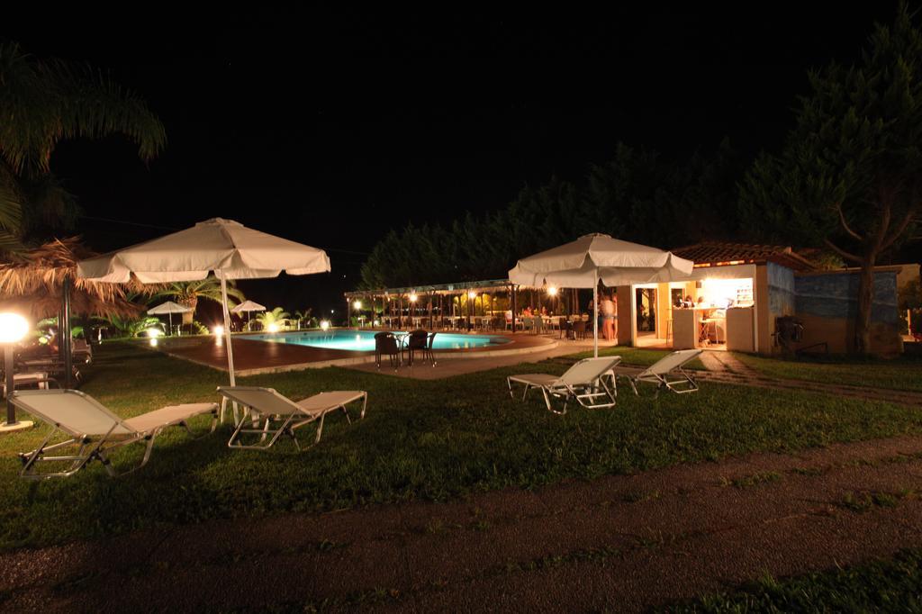 Iria Beach Buitenkant foto